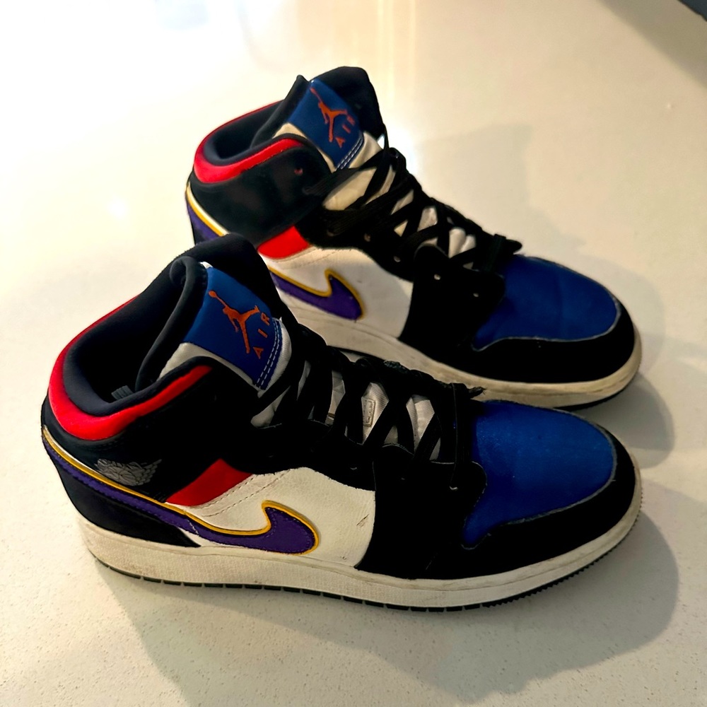 Air Jordan 1 mid “Rivals”